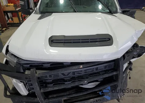 2021 Chevrolet Silverado K2500 Heavy Duty from USA, damaged, VIN 1GC1YLE71MF266201